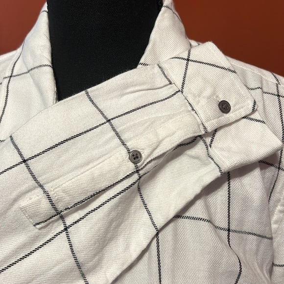 NWT GAP SQUARE PRINT LONG SLEEVED BLOUSE ….190 - Picture 6 of 12